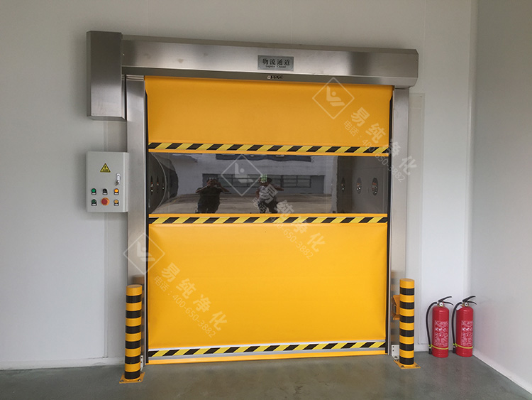 快速卷簾門貨淋室001.jpg